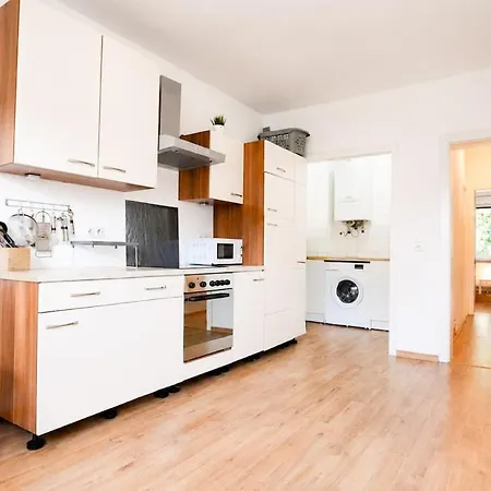 Appartement Platz Fuer 4 Im Herzen Von