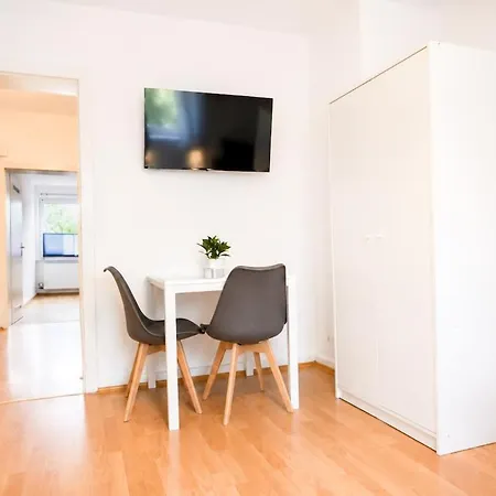 Platz Fuer 4 Im Herzen Von Appartement